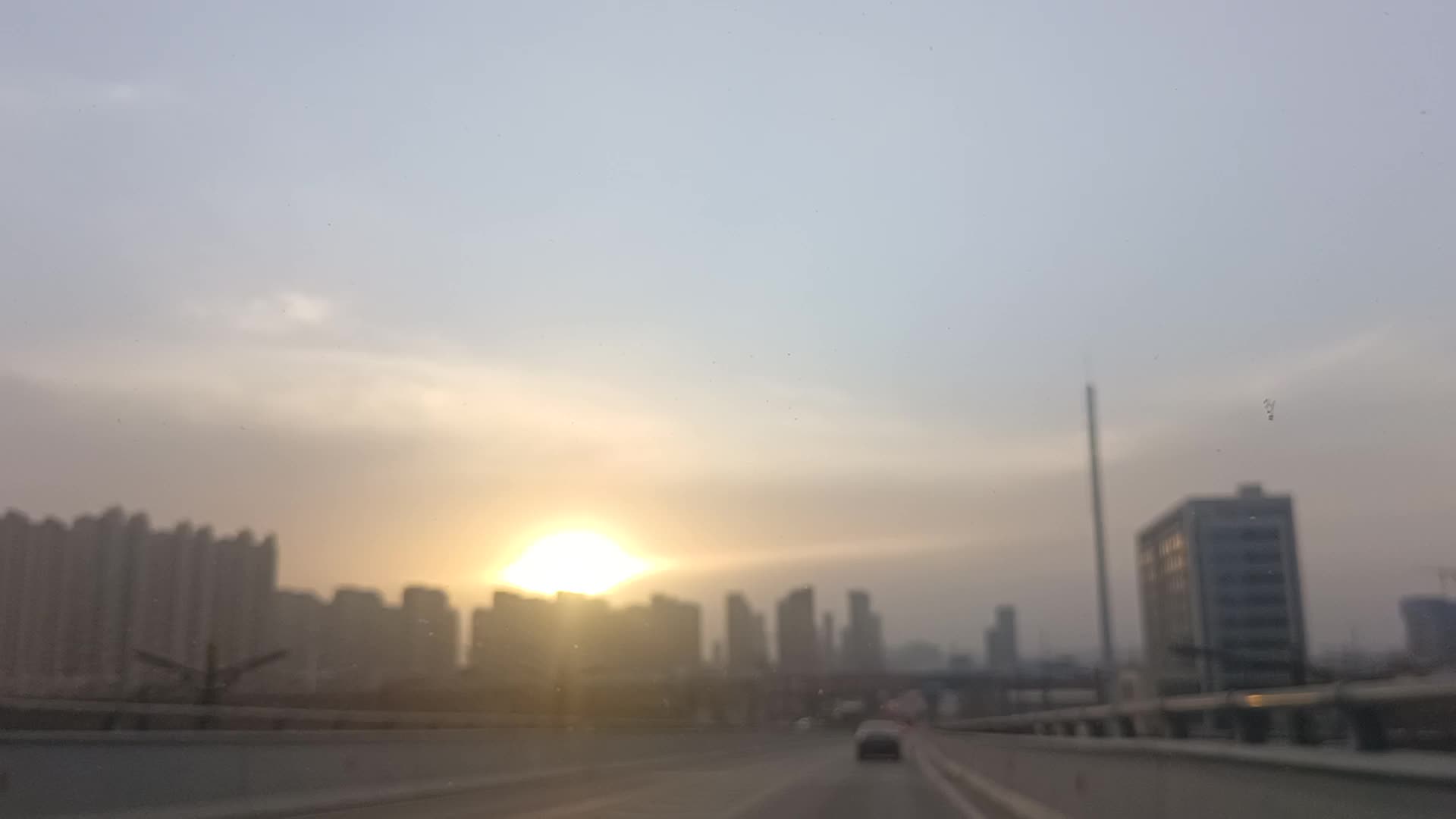 哈哈