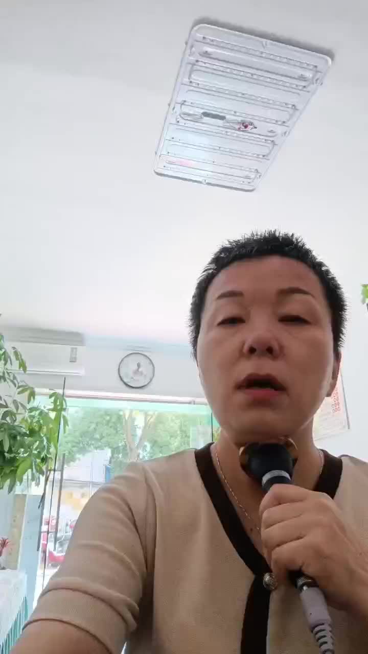 咽喉炎，用青森劲元堂超声波脉冲电导治疗仪为你解决疼痛烦恼。