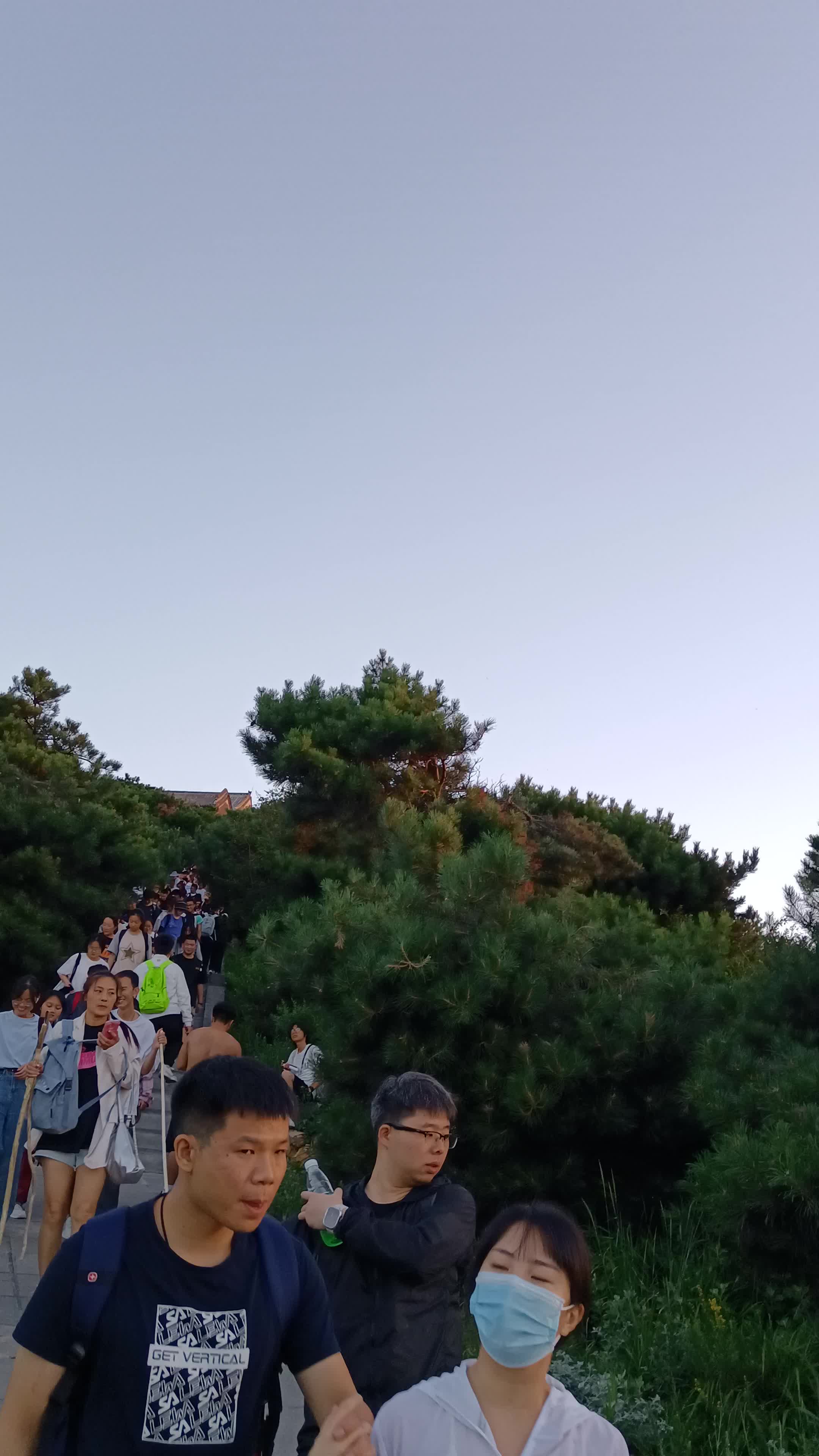 哈哈
