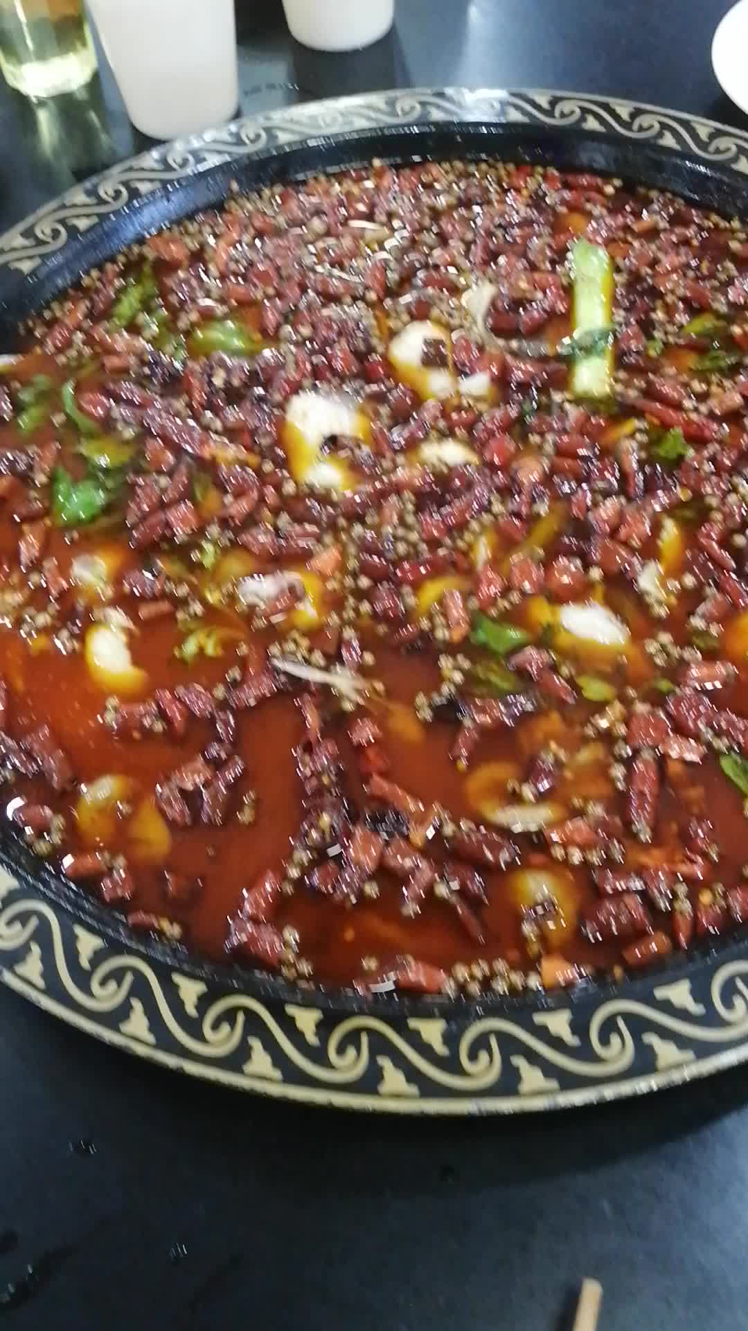 饿了～