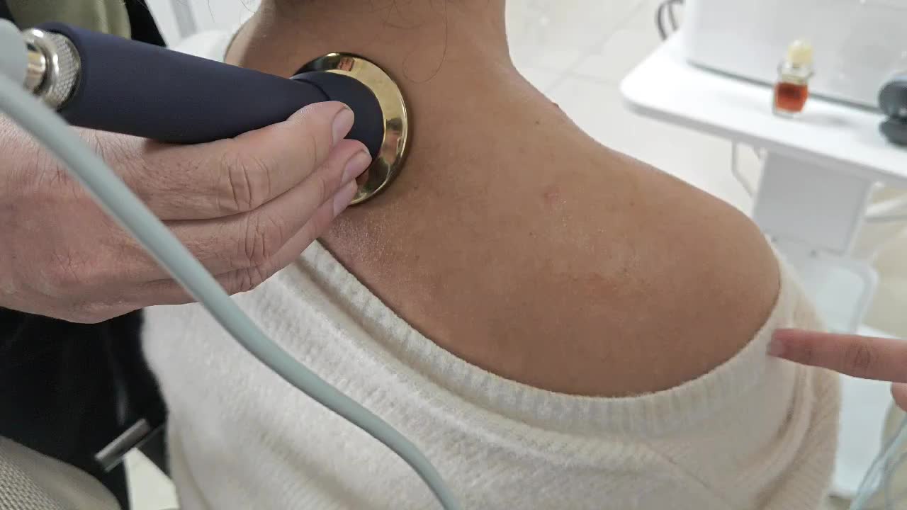 学习超声波疼痛治疗仪的使用手法